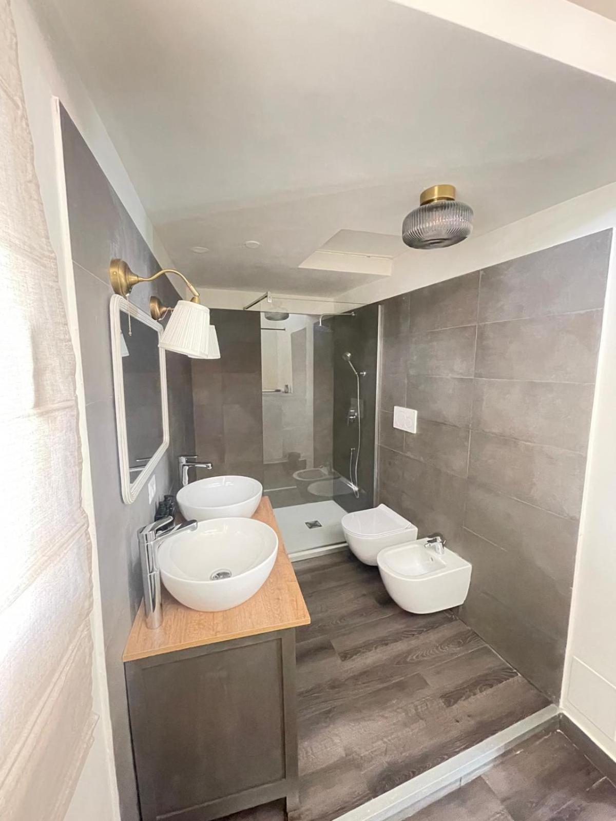 Apartment Lucilla's San Pietro Station Rom